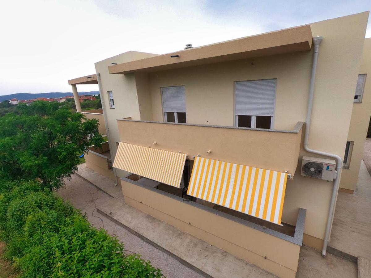 Apartments Martina Bibinje Exterior photo
