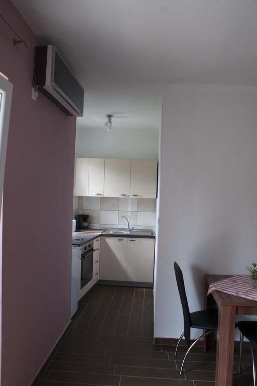 Apartments Martina Bibinje Exterior photo