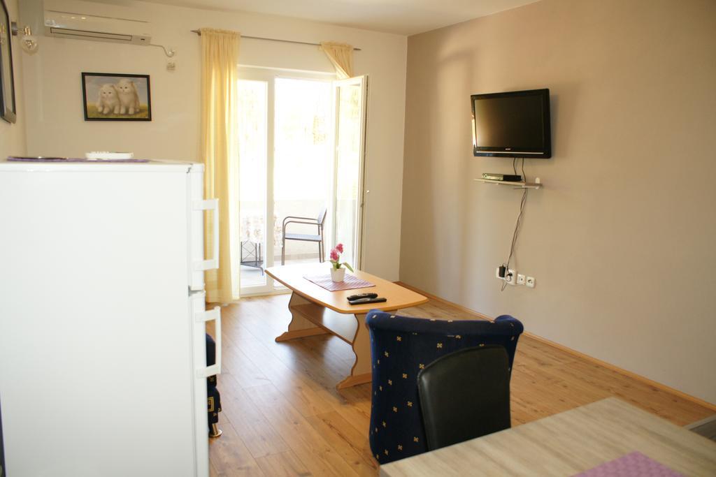 Apartments Martina Bibinje Exterior photo