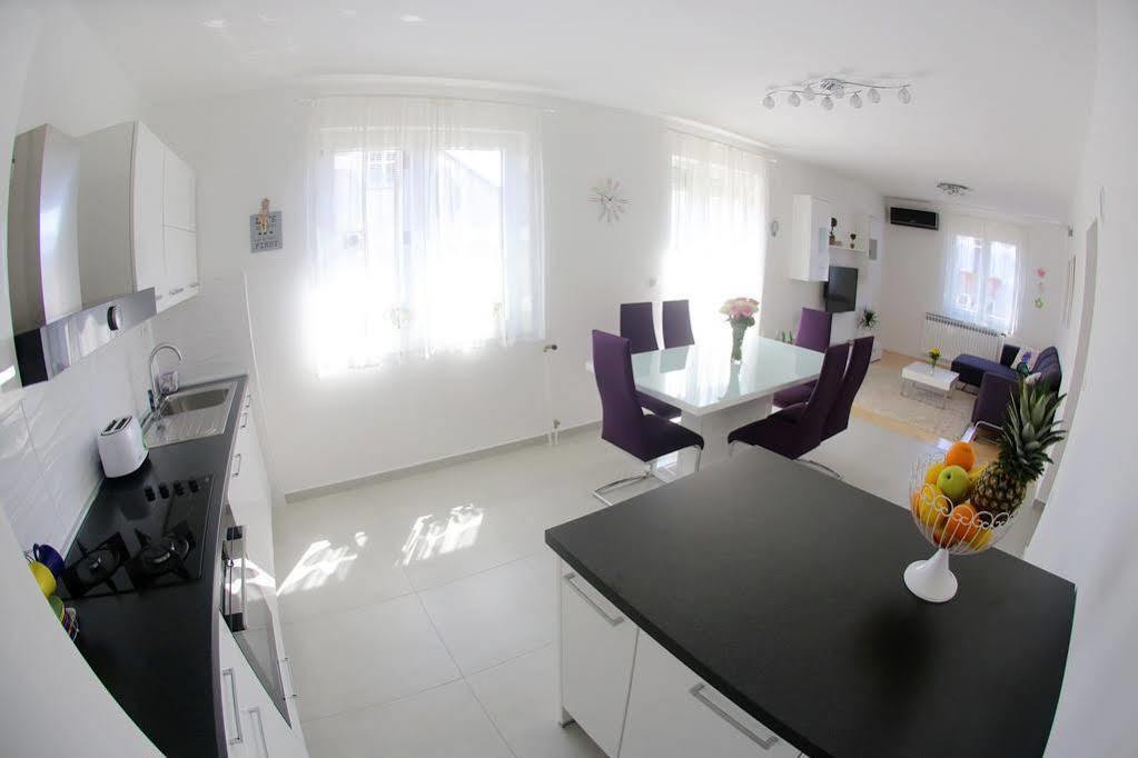 Apartments Martina Bibinje Exterior photo
