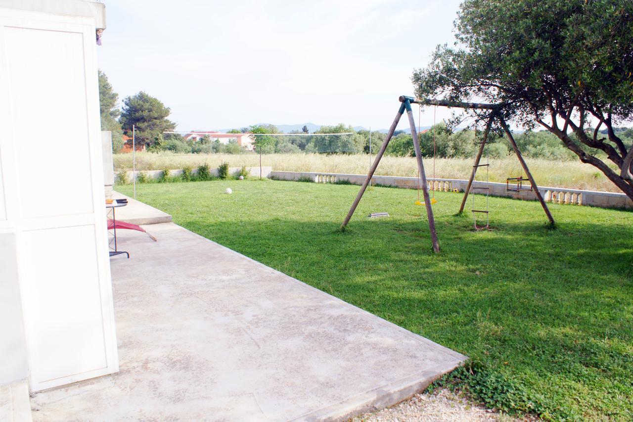 Apartments Martina Bibinje Exterior photo